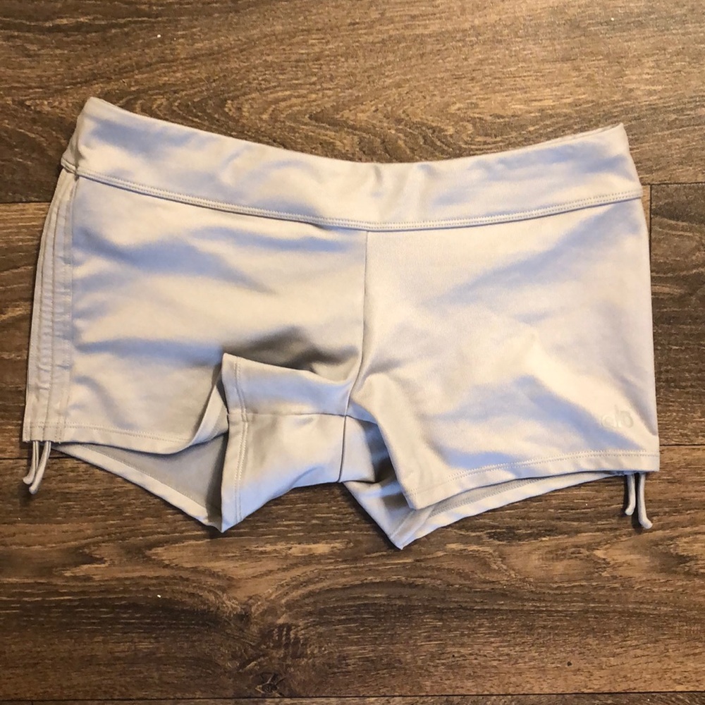 Alo shorts